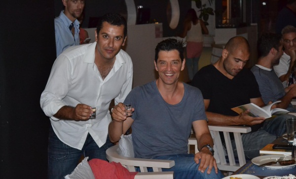 sakis3