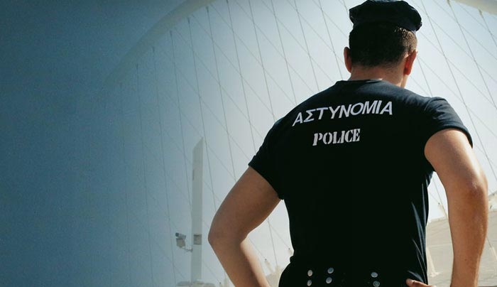 Παρά τις εξαγγελίες, 2.700 ΑΣΤΥΝΟΜΙΚΟΙ παραμένουν αποσπασμένοι σε επωνύμους
