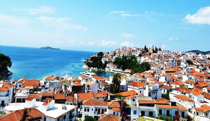 Μέχρι το τέλος του 2019 η ισχύς των Ειδικών Σημάτων για τα ενοικιαζόμενα τουριστικά καταλύματα