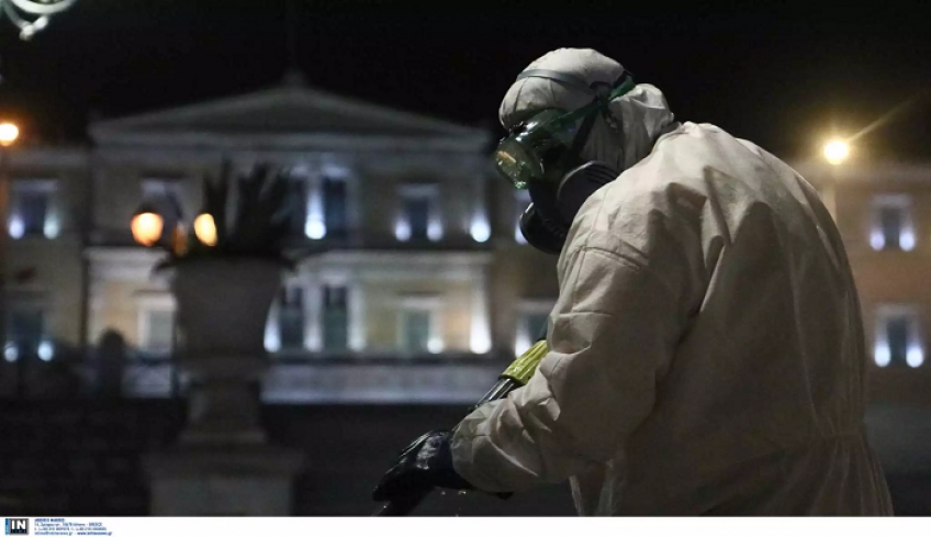 Κορονοϊός: Μια ανάσα από το lockdown η… κατακόκκινη Αττική! Όλα τα μέτρα που εξετάζονται