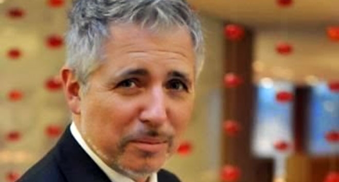 Σοκ από Γερμανό χρηματιστή: "Το ΔΝΤ καταστρέφει σκόπιμα την Ελλάδα για να ξεπουληθούν τα κοιτάσματα της!"