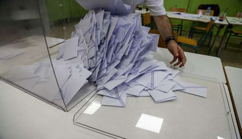 Τι βλέπουν οι στοιχηματικές για τις εκλογές της Κυριακής