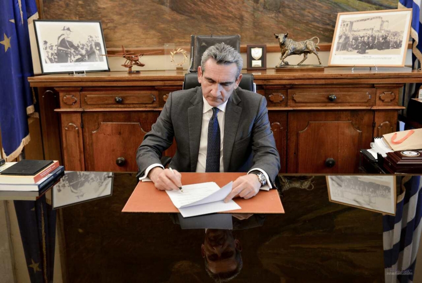 Γ. Χατζημάρκος: «Αναντικατάστατα τα  υποκαταστήματα των ΕΛΤΑ που λειτουργούν στα νησιά του Νοτίου Αιγαίου»