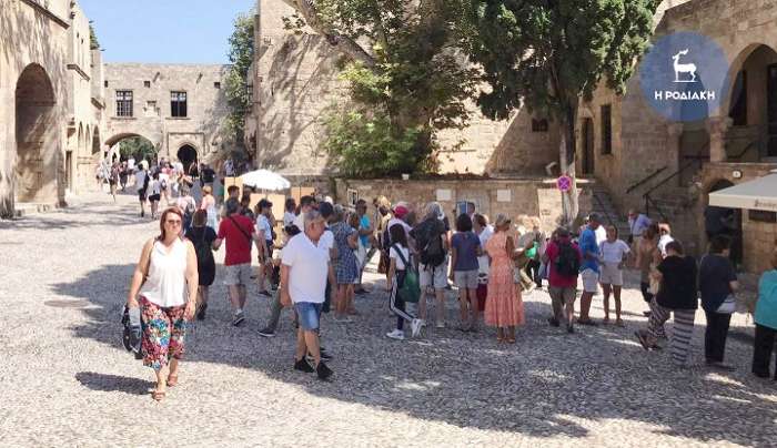 Διαφήμιση των νησιών μας από την TUI