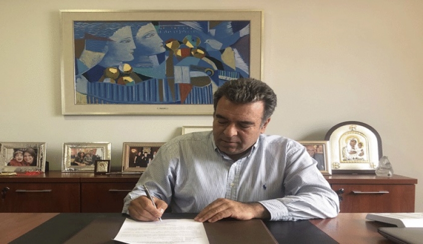 Ο Μ. Κόνσολας κατέθεσε την υποψηφιότητά του-«Θα συνεχίσω να έχω ανοιχτή την πόρτα και την καρδιά μου στον απλό πολίτη»