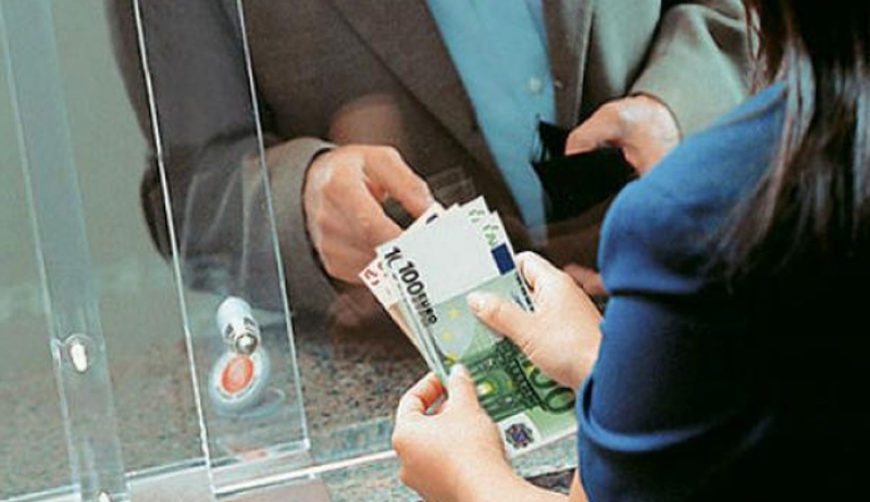 Σε περισσότερες δόσεις η πληρωμή του φόρου κληρονομιάς – Ανάχωμα επιχειρεί να βάλει στις αποποιήσεις το υπουργείο Οικονομικών