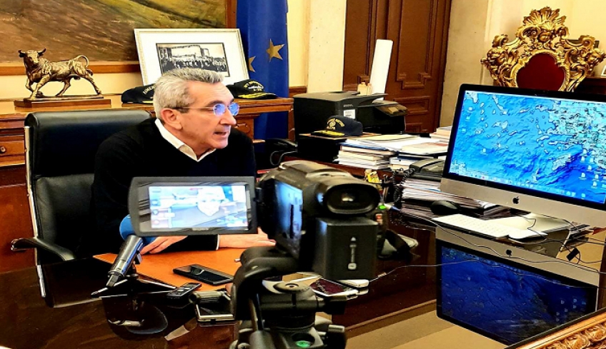 Παρερμηνεύθηκαν δηλώσεις του περιφερειάρχη για τα «κλειστά κέντρα» – Γ. Xατζημάρκος: Προσπάθεια συκοφάντησης