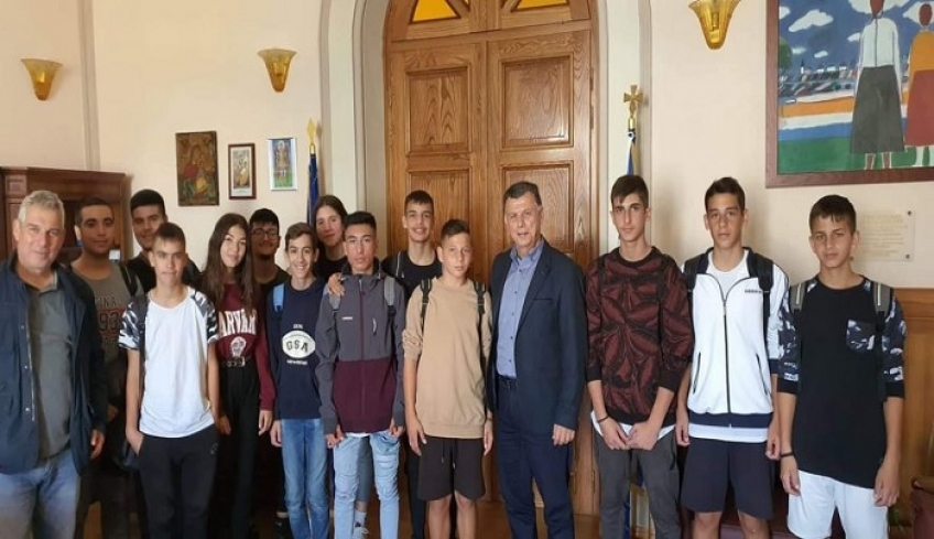 Θ. Νικηταράς με 15μελές 1ου Γυμνασίου: Ο Δήμος μας αναζητά τον καλύτερο χώρο για το 3ο Γυμνάσιο Κω