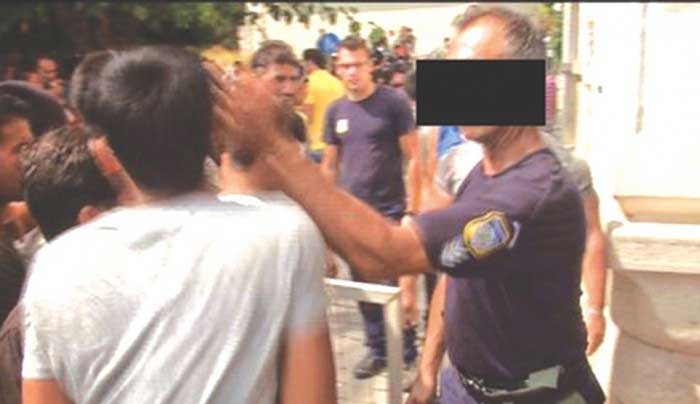 Αίτημα για την άρση της διαθεσιμότητάς του υπέβαλε ο Αρχιφύλακας για το «χαστούκι»