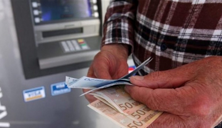Συντάξεις: Απονομή όλων των εκκρεμών αιτήσεων συνταξιοδότησης μέσα στο καλοκαίρι μέσω e-ΕΦΚΑ