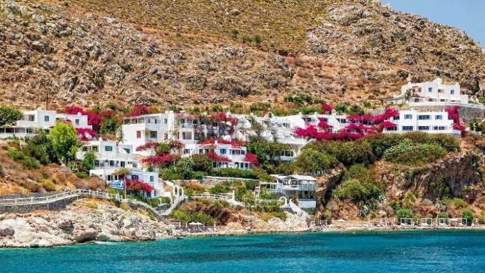 Η Τήλος ως φωτεινό παράδειγμα ανθρωπιάς σε σχολικό βιβλίο