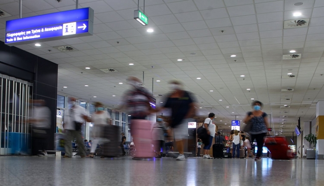 Νέα ΝΟΤΑΜ για πτήσεις από Αλβανία και Βόρεια Μακεδονία: Δρομολόγια μόνο στο «Ελ. Βενιζέλος»
