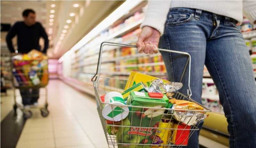 Στο 11% ο ΦΠΑ στα τρόφιμα -Το σχέδιο για το «καλάθι της νοικοκυράς»