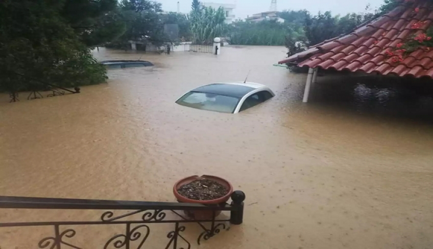 Καταστροφές στην Εύβοια: Πληροφορίες για τρίτο νεκρό! Απεγκλωβισμοί με ελικόπτερα