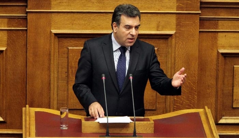 Ο κ. ΜΟΥΖΑΛΑΣ ΕΚΤΕΛΕΙ ΣΥΜΒΟΛΑΙΟ ΕΙΣ ΒΑΡΟΣ ΤΩΝ ΝΗΣΙΩΝ ΤΟΥ ΑΙΓΑΙΟΥ