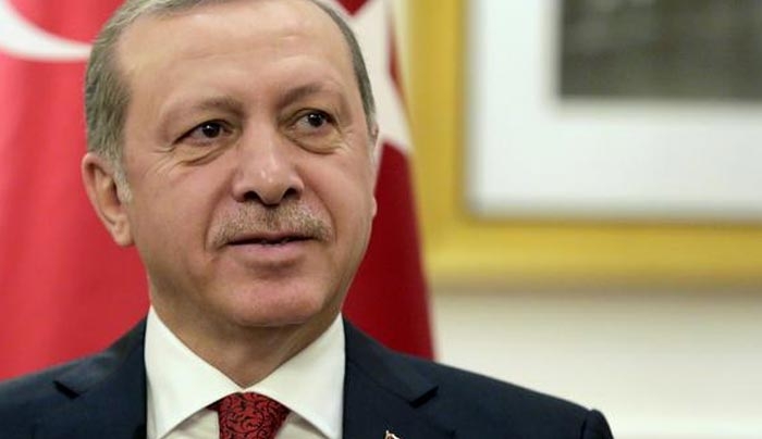 Εδραιώθηκαν οι υπερεξουσίες του Ερντογάν
