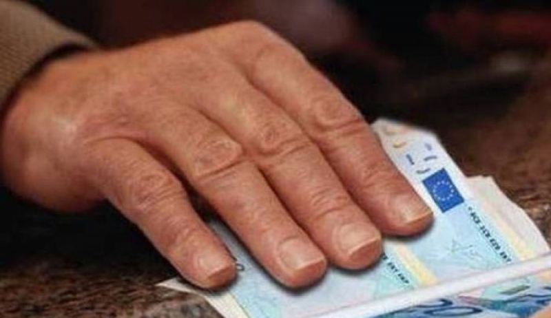 Συντάξεις: Ποιες είναι οι περικοπές που θέλει να αποφύγει η κυβέρνηση - οι μεγάλοι χαμένοι