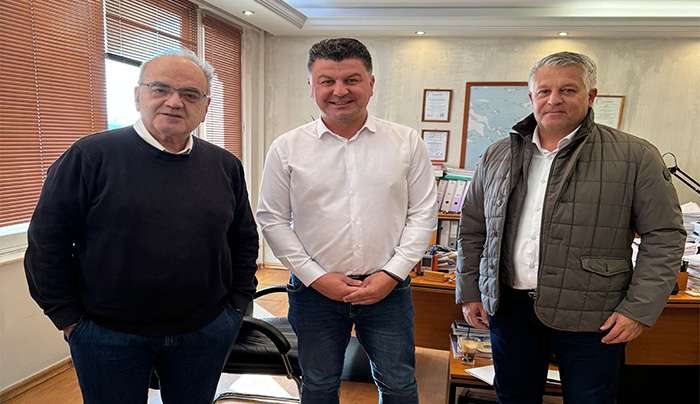 Δήμος Πάτμου: Συνάντηση για την επίλυση προβλημάτων στη Μαρίνα Σκάλας – Προτάσεις για βελτίωση της λειτουργίας και της εξυπηρέτησης της ΔΕΗ