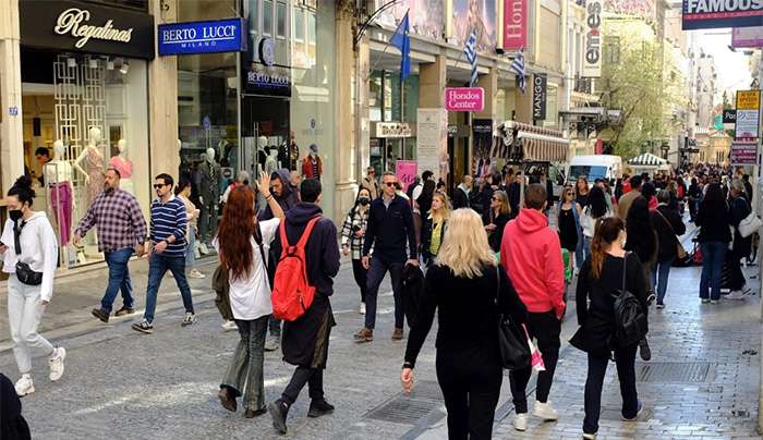 Μεγάλη Παρασκευή: Πώς θα λειτουργήσουν εμπορικά καταστήματα, σούπερ μάρκετ, λαϊκές αγορές - Αλλαγές στα μέσα μεταφοράς