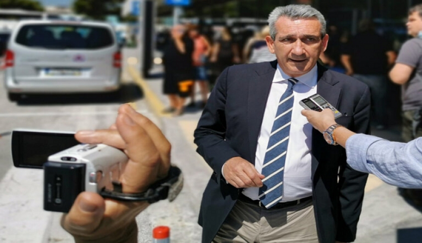 Γ. Χατζημάρκος: «Σήμερα, από το μεγαλύτερο αεροδρόμιο της Περιφέρειάς μας, καλωσορίζουμε τους επισκέπτες μας, χαρίζοντάς τους το πιο μεγάλο, πιο ζεστό χαμόγελό μας»