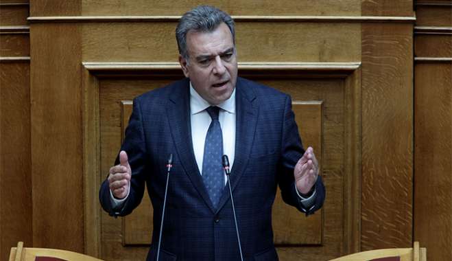 «Παρέμβαση του Μάνου Κόνσολα στον Υπουργό Ναυτιλίας για την μείωση των ακτοπλοϊκών δρομολογίων στην Κάρπαθο»