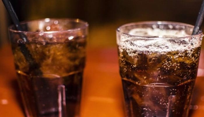 Ποια προβλήματα υγείας προκαλούν τα light αναψυκτικά