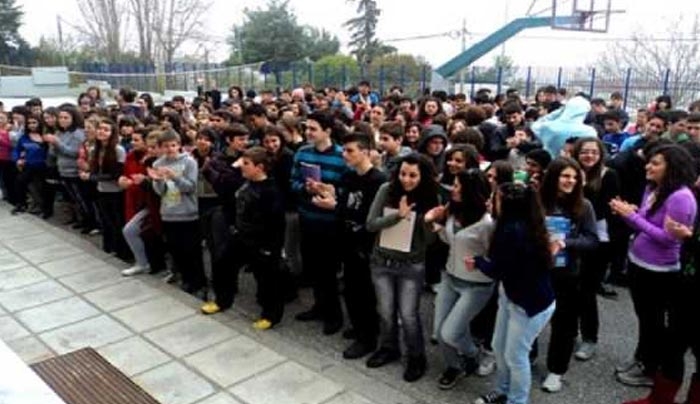 Υπουργείο Παιδείας: Ποια βιβλία του Γυμνασίου πρέπει να κρατήσουν οι μαθητές