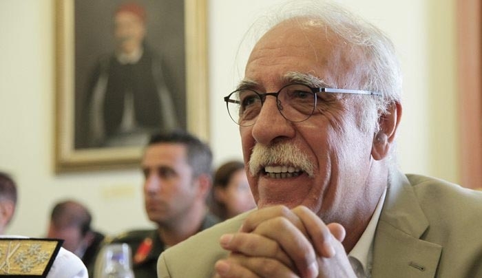 Βίτσας: 60.000 μετανάστες δεν είναι τεράστιος αριθμός