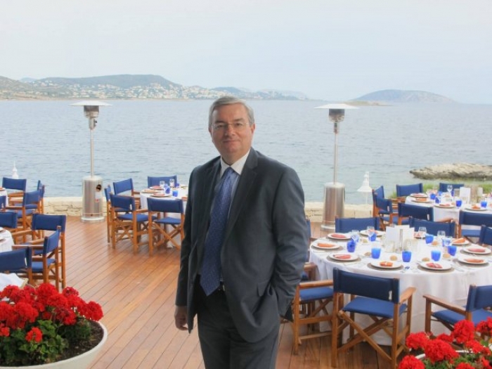Κάνατε λάθος κ. Καραβία…
