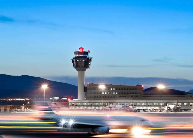 “Καμπανάκι” από την ΕΕ για ρεκόρ καθυστερήσεων πτήσεων το καλοκαίρι του 2025 | Προειδοποίηση και για την Ελλάδα