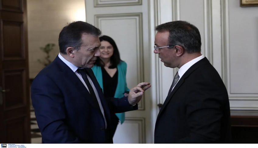 Ανακοινώσεις Βρούτση - Σταϊκούρα για τα μέτρα στήριξης την Πέμπτη