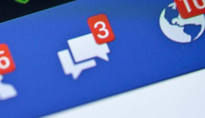 Σου μιλάει μόνο στα social media κι από κοντά τίποτα;