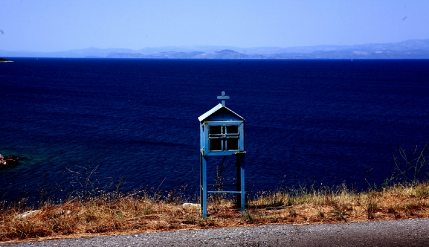 Γιατί οι Ελληνες πεθαίνουν στην άσφαλτο