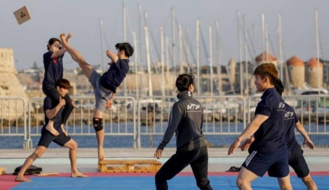 Παγκόσμια λάμψη από τη Ρόδο!