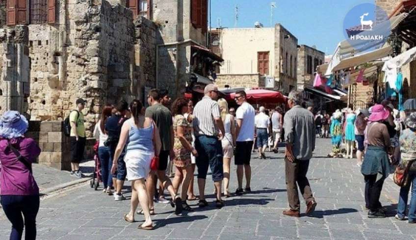 Πάνω από 3 δισ. ευρώ τα έσοδα στον τουρισμό για το Νότιο Αιγαίο το 2021