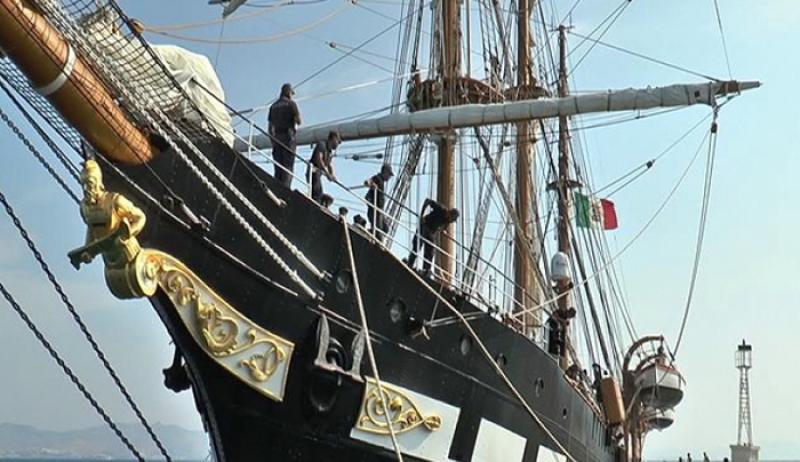 ΘΕΡΜΗ ΥΠΟΔΟΧΗ ΤΟΥ ΕΚΠΑΙΔΕΥΤΙΚΟΥ ΙΣΤΙΟΦΟΡΟΥ PALINURO ΤΟΥ ΙΤΑΛΙΚΟΥ ΠΟΛΕΜΙΚΟΥ ΝΑΥΤΙΚΟΥ ΣΤΗΝ ΚΩ