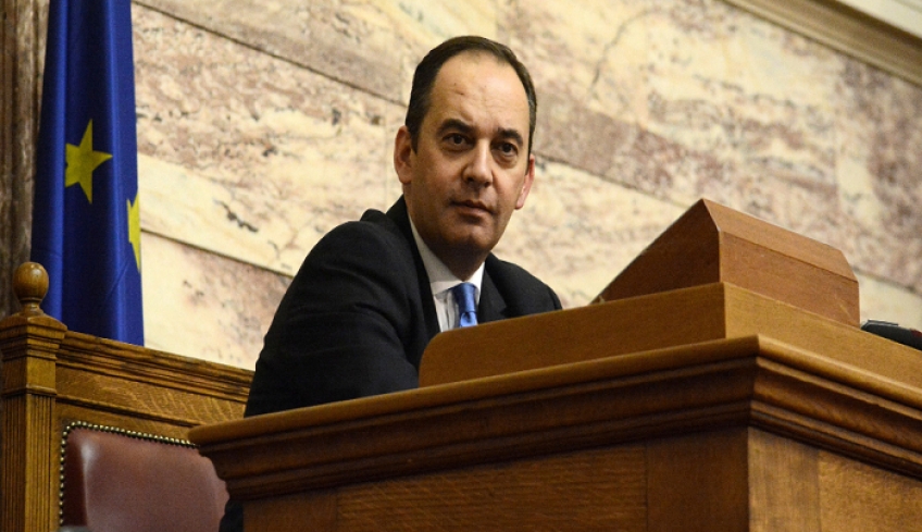 Επιστρέφει στην Ελλάδα ο υποπλοίαρχος που ήταν όμηρος στο Τζιμπουτί