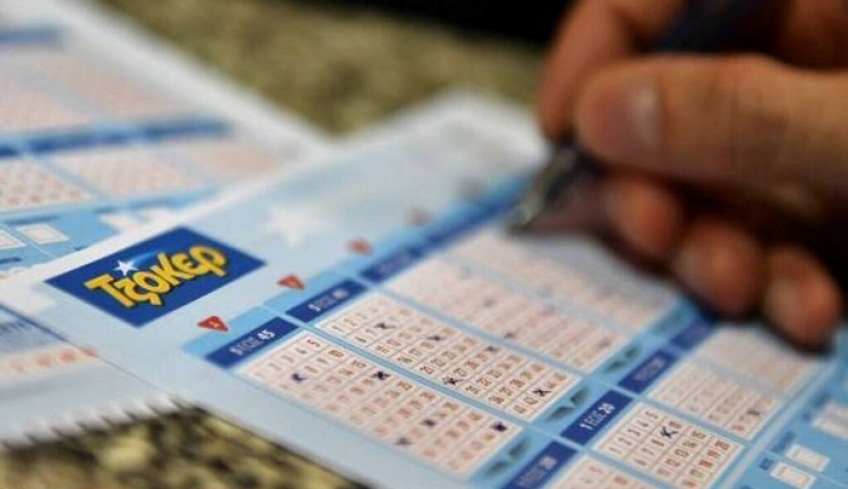 «Φρενίτιδα» για το τζόκερ των 8,4 εκατομμυρίων - Σήμερα η κλήρωση