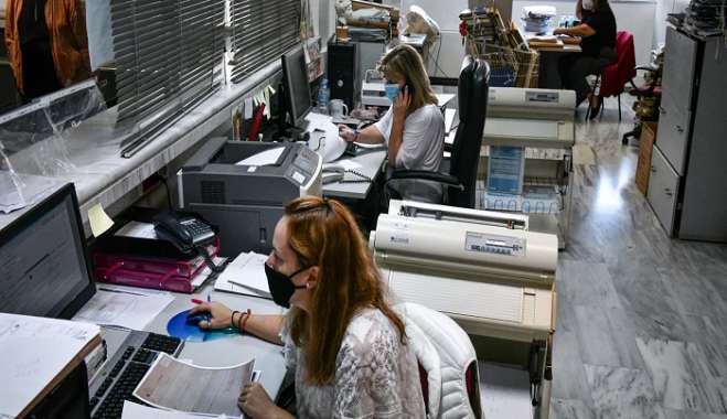 Δημόσιο: Άνοιξε ο α' κύκλος κινητικότητας για το 2022 - Πώς υποβάλλετε αίτηση για μετατάξεις-αποσπάσεις