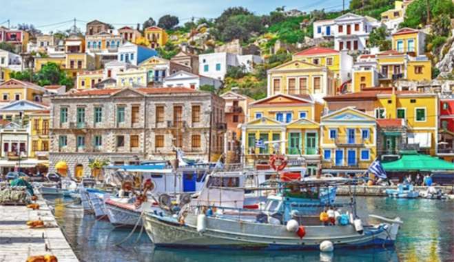 H Σύμη, που μοιάζει σα ζωγραφιά