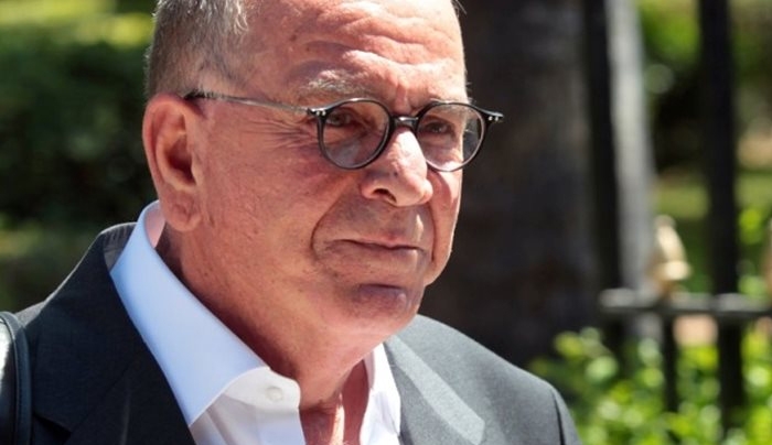 Φεύγει τελικά από την κυβέρνηση ο Μουζάλας λόγω... ασθενείας