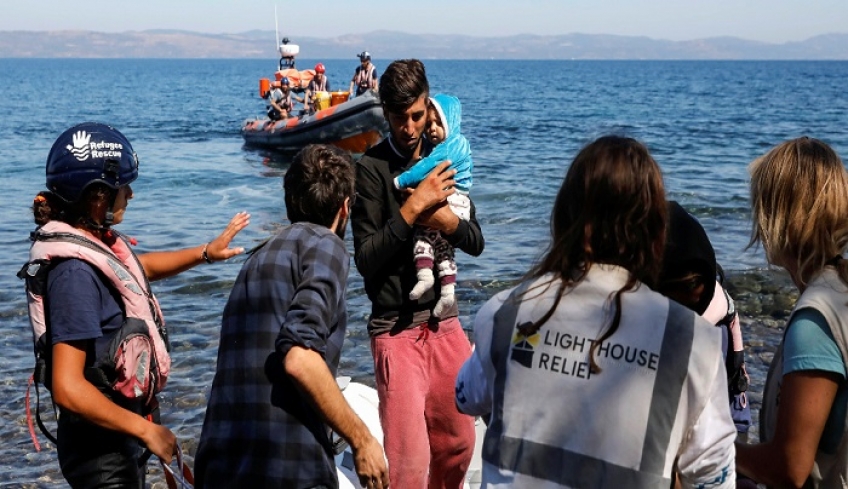 Επίσκεψη Ζεεχόφερ-Αβραμόπουλου σε Άγκυρα και Αθήνα για το μεταναστευτικό