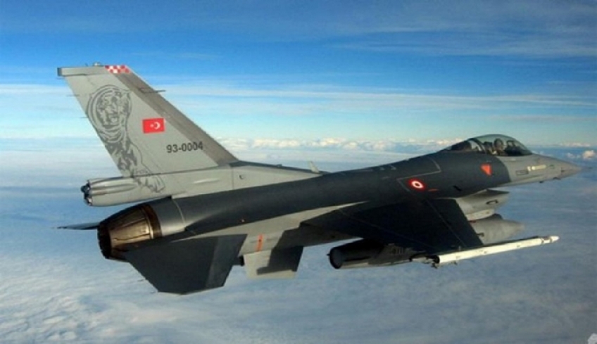 Μπαράζ προκλήσεων-Μετά τη Ρόδο, τουρκικά F-16 πάνω από Φαρμακονήσι, Λειψούς, Αρκιούς
