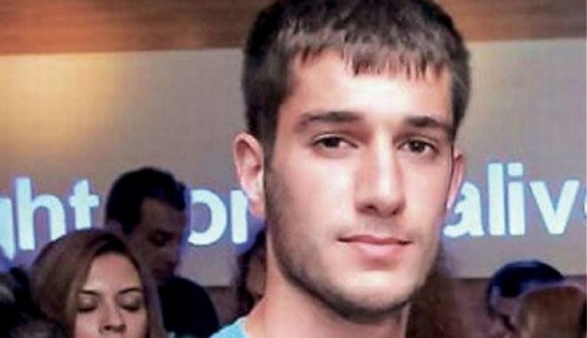 Μητέρα Βαγγέλη Γιακουμάκη: Δεν επέλεξε το παιδί μας να «φύγει» - Να πληρώσουν όσοι του έκαναν κακό