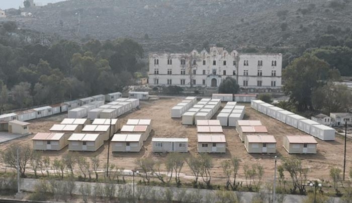 Η Αθήνα «τρέχει» για τα hotspots, αλλά οι απειλές παραμένουν
