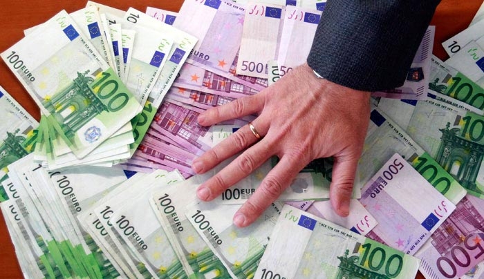 ΚΑΤΑΓΓΕΛΙΕΣ: Εξι «βόμβες» φοροδιαφυγής στο πολυνομοσχέδιο