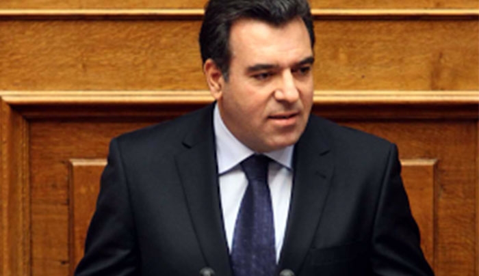 Ο Μ. Κόνσολας έκανε δήλωση σχετικά με την επιβολή φόρου διανυκτέρευσης στα νησιά και στις επιχειρήσεις