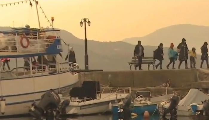 Κάτοικοι της Λέσβου στο CNN: Θα ήμασταν τέρατα αν δεν κάναμε τίποτα-BINTEO