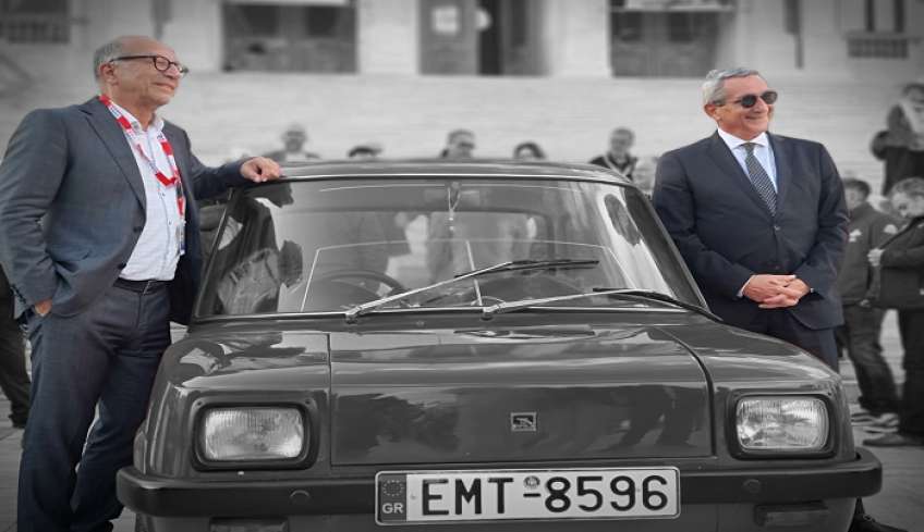 Γ. Χατζημάρκος: Δίπλα στο Συριανό Ηλεκτρικό Αυτοκίνητο Enfield 8000