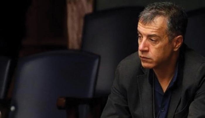 Θα είμαστε παρόντες στην αντιπολίτευση, λέει ο Θεοδωράκης-Βαρύ το αποτέλεσμα
